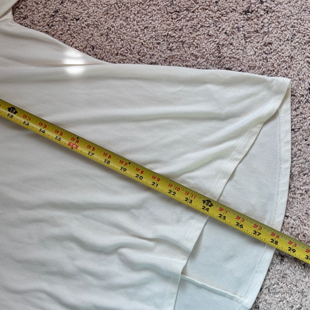 Maurices ivory Long sleeves knit Sleeves V-neck Blouse women’s M - Picture 9 of 10